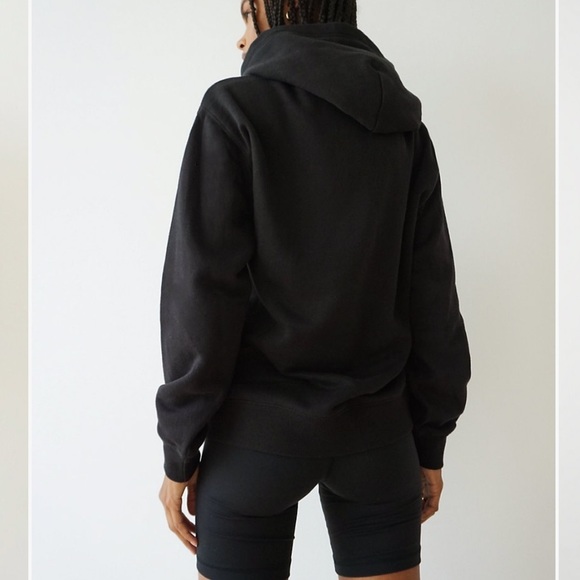 Aritzia TNA The Perfect Hoodie Bleach Tie Dye - Picture 3 of 15